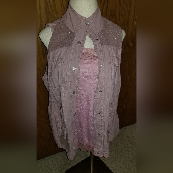 Maurice's mauve pink lace edge tank top and vest 2 piece set Size 2 - Picture 4 of 5